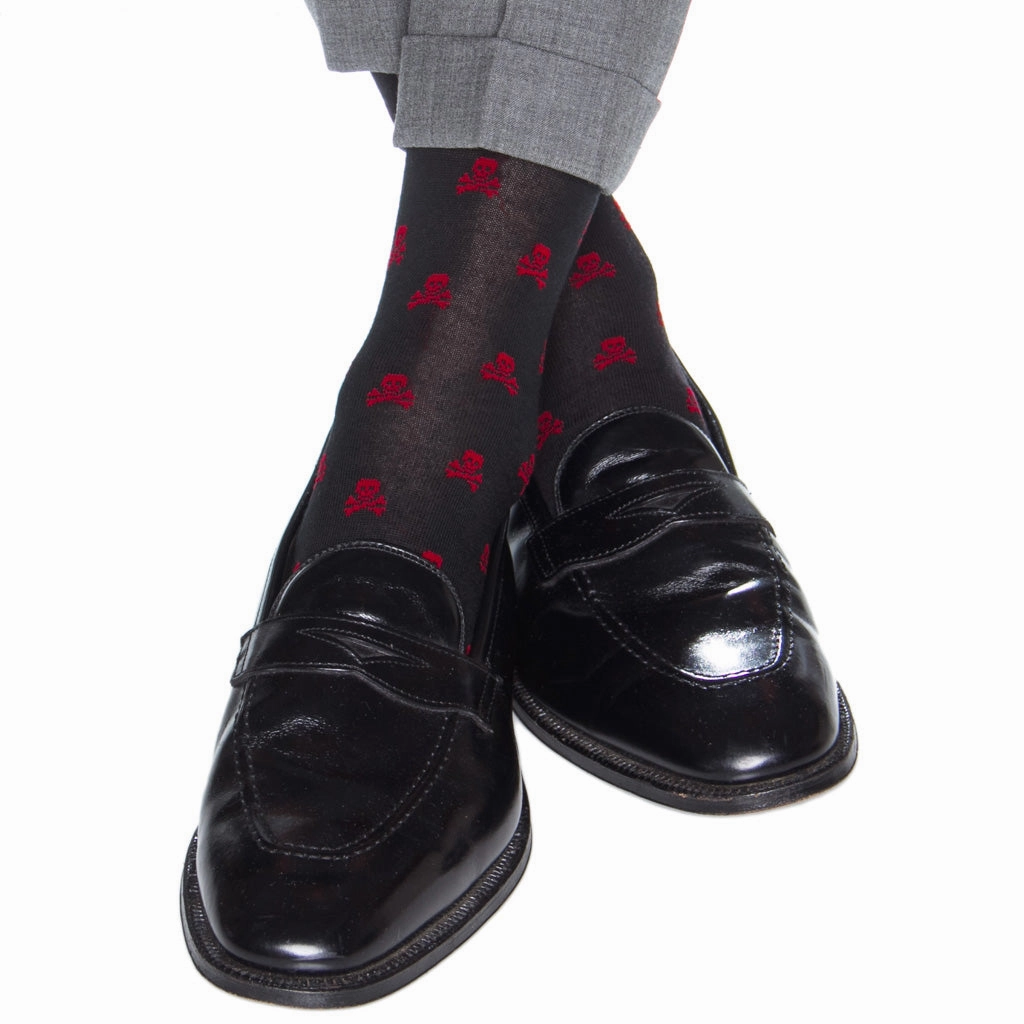 Black with Red Skull and Crossbones Fine Merino Wool Sock Linked Toe OTC