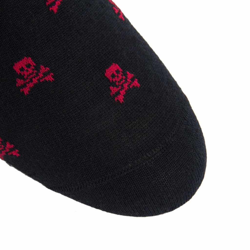 Black with Red Skull and Crossbones Fine Merino Wool Sock Linked Toe OTC